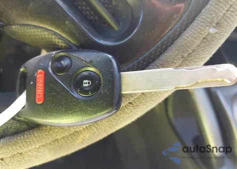 2006 Honda Civic Lx from USA, damaged, VIN 1HGFA16526L149745